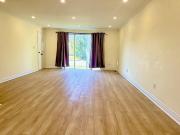 apartment at A 61 PARKSIDE DRIVE, Newmarket, Ontario, L3Y4R7