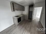 Apartment at Alma Street, Luton