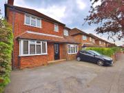 Apartment at Ardmore Avenue, Guildford