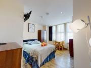 Apartment at Ash Grove, Greater London