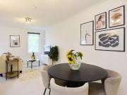 Apartment at Back Church Lane, London