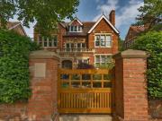 Apartment at Banbury Road, Oxford