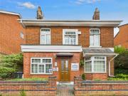 Apartment at Barden Road, Tonbridge and Malling