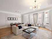 Apartment at Barkston Gardens, Greater London