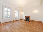 Apartment at Bathurst Mews, London
