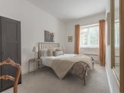 Apartment at Beach Road West, Bristol
