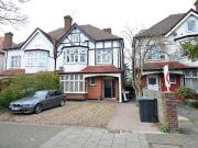Apartment at Becmead Avenue, London