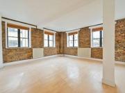Apartment at Bermondsey Street, Greater London