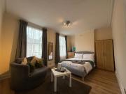 Apartment at Biscay Road, Greater London