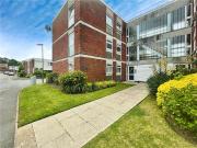 Apartment at Brantwood Gardens, Woking