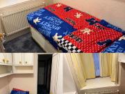 Apartment at Bridport Avenue, Greater London