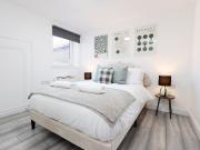 Apartment at Broadway, Cardiff