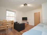 Apartment at Bromley High Street, Greater London