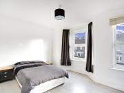 Apartment at Caistor Park Road, Greater London