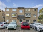 Apartment at Cambridge Gardens, London
