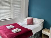 Apartment at Cassiobridge Road, Watford Apartment at Cassiobridge Road, Watford