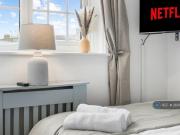 Apartment at Central Road, Greater London