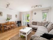 Apartment at Chiltern Close, Watford