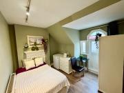 Apartment at Chiswick High Road, Greater London