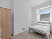 Apartment at Clifton Place, Plymouth