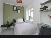 Apartment at Colonial Road, Slough