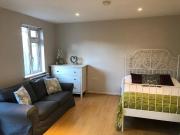 Apartment at Colonial Road, Slough