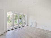 Apartment at Dukes Avenue, Greater London