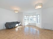 Apartment at Dukes Avenue, Greater London