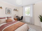 Apartment at Dulwich Wood Park, London Borough of Southwark
