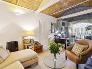 Apartment at East Smithfield, Greater London