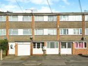 Apartment at Elvaston Way, Reading