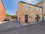 Apartment at Fallbrook Road, Wakefield