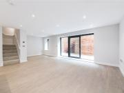 Apartment at Finchley Road, London