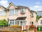 Apartment at Firgrove Road, Southampton Apartment at Firgrove Road, Southampton