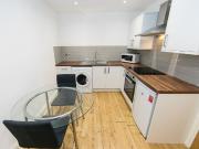 apartment at Flat 6, 27 Richmond Road, Headingley, Leeds