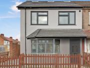 apartment, at Flat 1, Stuart Road, Harrow Weald, HA3,...