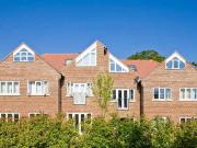 apartment at Flat 4, 30 Chiltern Court, Goring on...