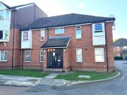 Apartment at Foxton Grove, London