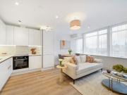 Apartment at Gracefield Gardens, Greater London