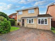 Apartment at Grantley Gardens, Guildford