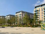 Apartment at Greenleaf Walk, London
