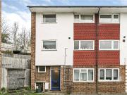 Apartment at Guildford Park Avenue, Guildford
