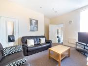 Apartment at Hazelwood Avenue, Newcastle upon Tyne