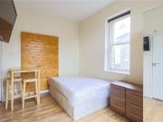 Apartment at Hilldrop Road, London