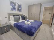 Apartment at Hyde Crescent, London