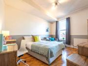 Apartment at Hyde Park Road, Leeds