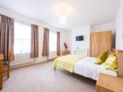 Apartment at Kensington Road, Reading
