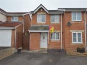Apartment at Keystone Avenue, Wakefield