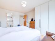 Apartment at King Edward's Wharf Footbridge, Birmingham