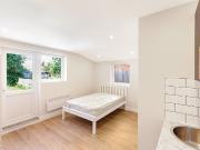 Apartment at King's Road, Slough